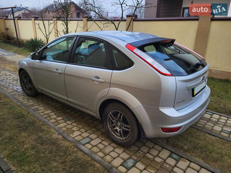 Хэтчбек Ford Focus 2011 в Львове