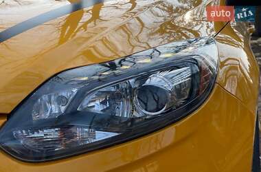Хэтчбек Ford Focus 2013 в 