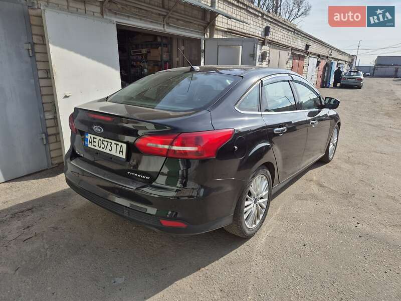 Седан Ford Focus 2016 в Днепре