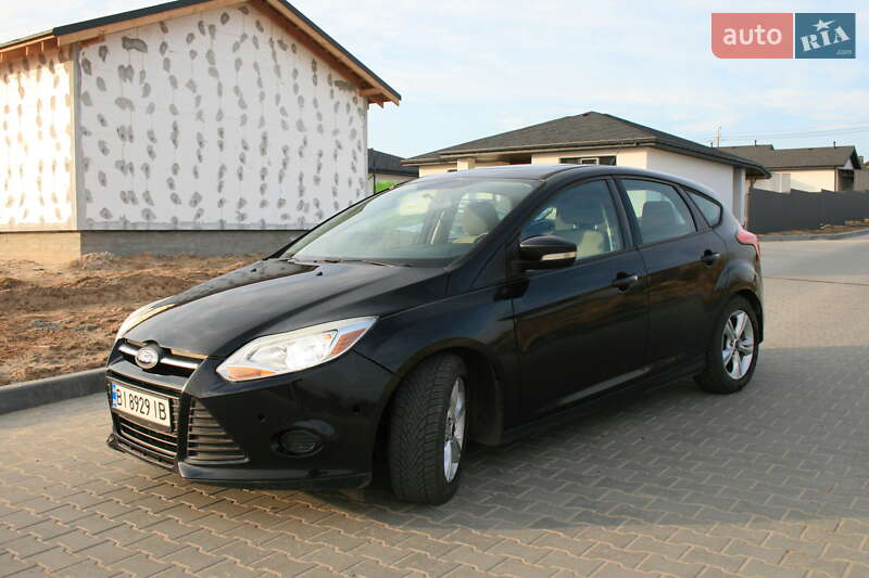 Хэтчбек Ford Focus 2014 в Киеве фото 4 Хэтчбек Ford Focus 2014 в Киеве
