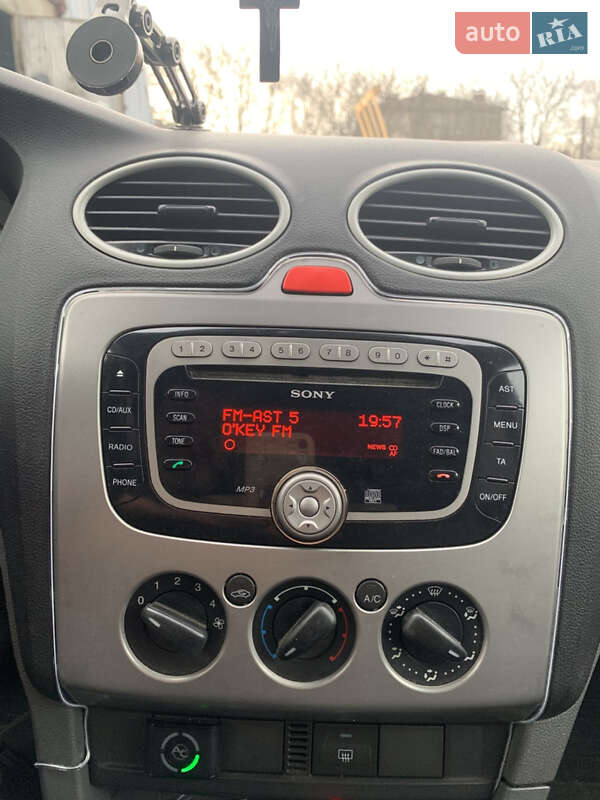 Хэтчбек Ford Focus 2008 в Хмельницком