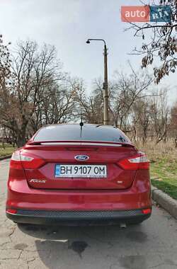Седан Ford Focus 2013 в 