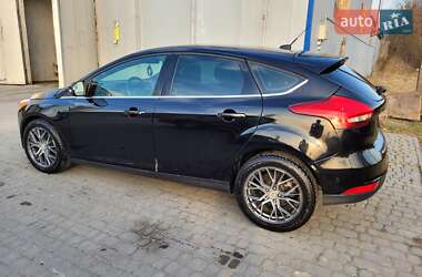 Хэтчбек Ford Focus 2016 в 