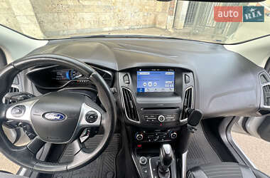 Хэтчбек Ford Focus 2018 в 