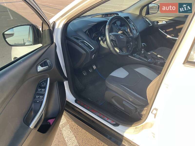 Хэтчбек Ford Focus 2016 в Ровно фото 14 Хэтчбек Ford Focus 2016 в Ровно