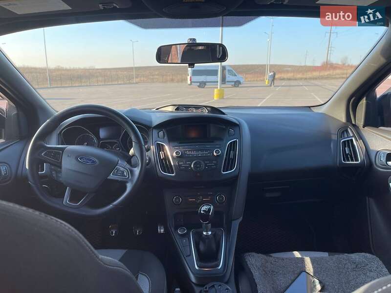 Хэтчбек Ford Focus 2016 в Ровно фото 18 Хэтчбек Ford Focus 2016 в Ровно