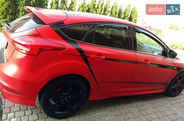 Хэтчбек Ford Focus 2017 в 