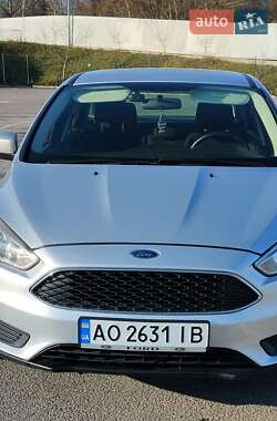 Седан Ford Focus 2017 в Ужгороді