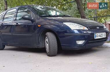 Хэтчбек Ford Focus 2003 в Василькове