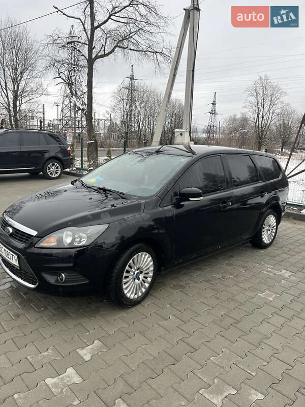 Універсал Ford Focus 2010 в Старому Самборі фото 2 Універсал Ford Focus 2010 в Старому Самборі