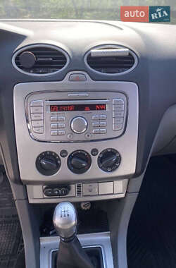 Универсал Ford Focus 2009 в 