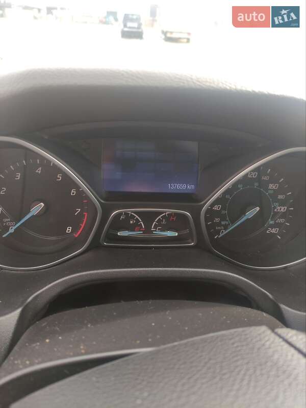 Хэтчбек Ford Focus 2013 в Львове фото 9 Хэтчбек Ford Focus 2013 в Львове