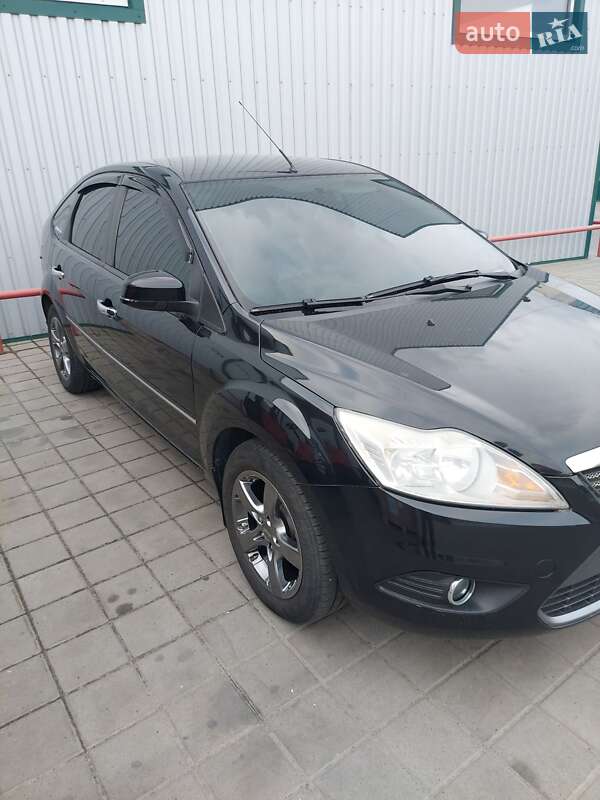 Хэтчбек Ford Focus 2008 в Черкассах