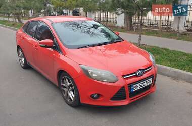 Седан Ford Focus 2014 в 