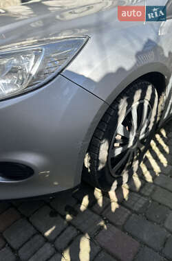 Универсал Ford Focus 2013 в 