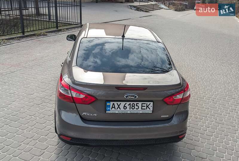Седан Ford Focus 2013 в Львове