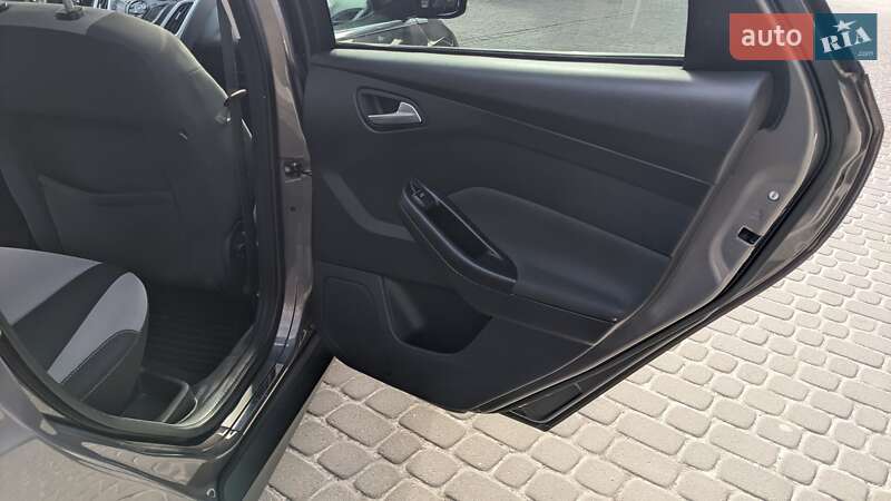 Седан Ford Focus 2013 в Львове