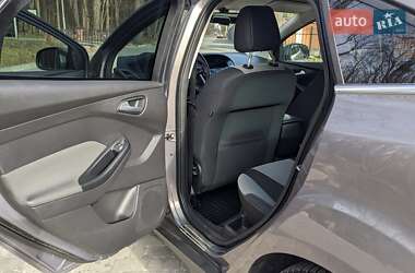 Седан Ford Focus 2013 в 