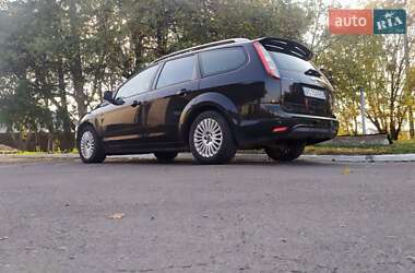 Универсал Ford Focus 2010 в 