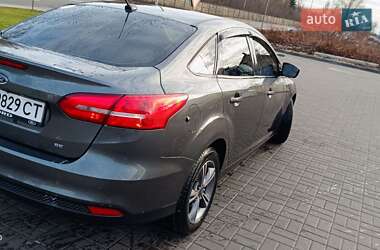 Седан Ford Focus 2018 в 