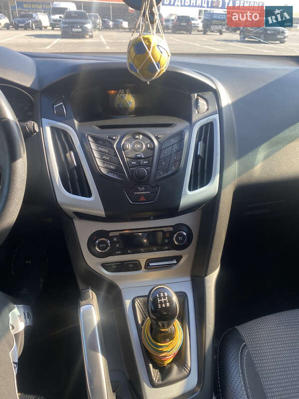 Хэтчбек Ford Focus 2013 в Ужгороде фото 21 Хэтчбек Ford Focus 2013 в Ужгороде