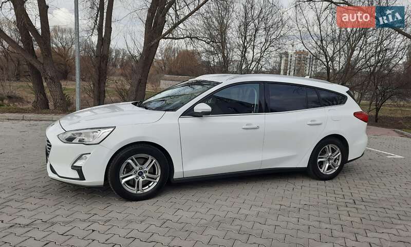 Универсал Ford Focus 2019 в Хмельницком