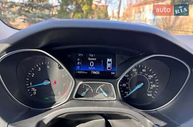 Хэтчбек Ford Focus 2015 в 
