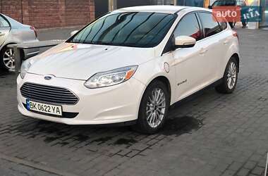 Хэтчбек Ford Focus 2014 в Ровно