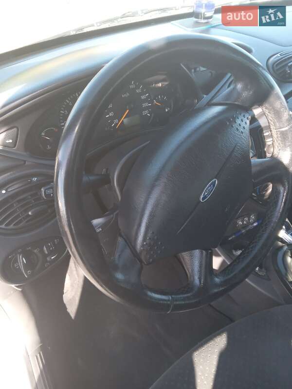 Универсал Ford Focus 2002 в Днепре фото 4 Универсал Ford Focus 2002 в Днепре