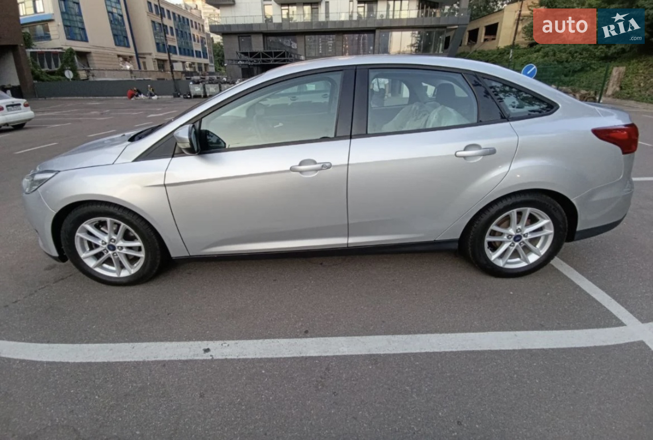 2015 Ford Focus - мініатюра 26