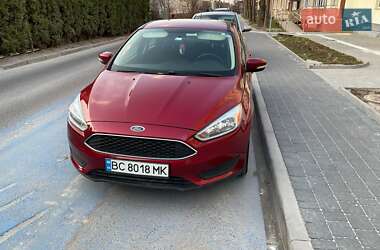 Хэтчбек Ford Focus 2014 в 