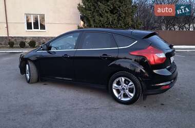 Хэтчбек Ford Focus 2013 в 