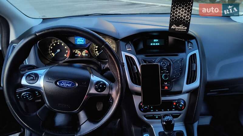 Хэтчбек Ford Focus 2013 в Ивано-Франковске