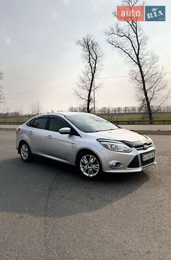 Седан Ford Focus 2011 в 