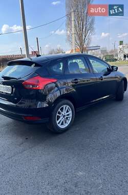 Хэтчбек Ford Focus 2017 в 