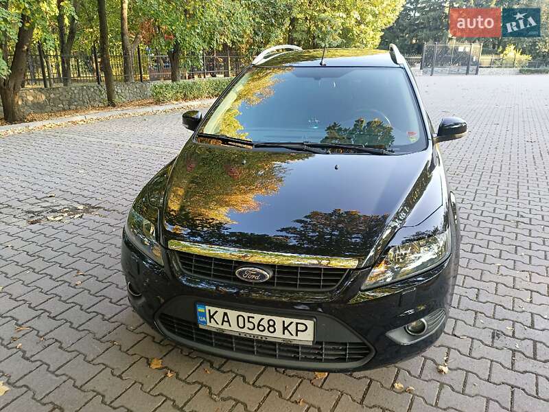 Универсал Ford Focus 2010 в Миргороде фото 2 Универсал Ford Focus 2010 в Миргороде