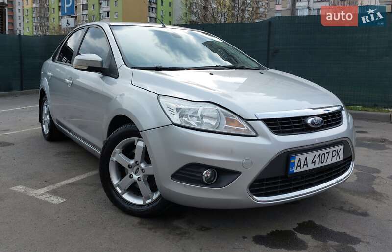 Седан Ford Focus 2008 в 