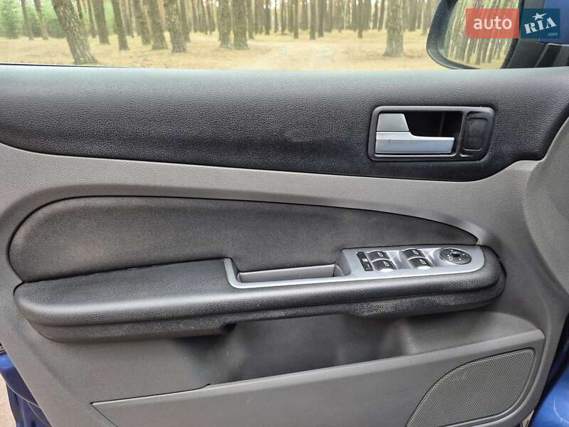 Универсал Ford Focus 2009 в Заводском