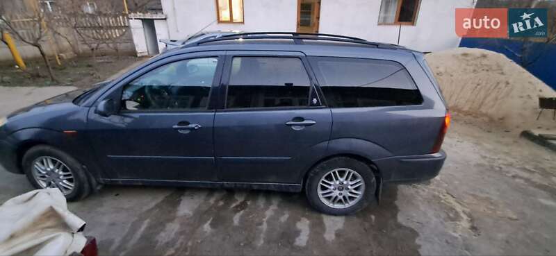 Универсал Ford Focus 2003 в Черновцах