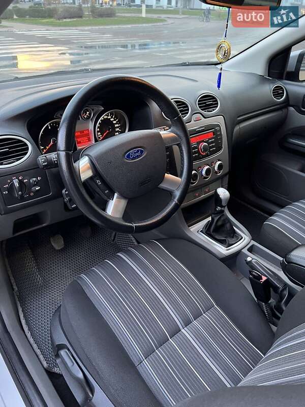 Универсал Ford Focus 2010 в Черкассах