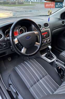 Универсал Ford Focus 2010 в 