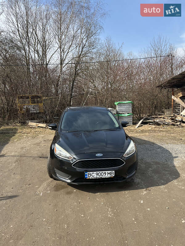 Седан Ford Focus 2015 в Перемышлянах