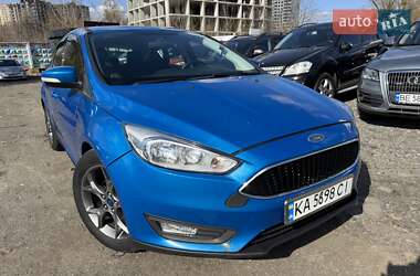 Хэтчбек Ford Focus 2014 в 