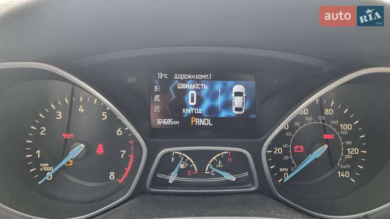 Седан Ford Focus 2015 в Киеве фото 9 Седан Ford Focus 2015 в Киеве