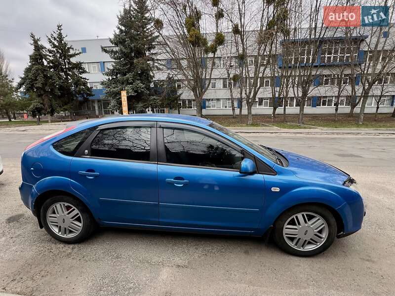 Хэтчбек Ford Focus 2006 в Киеве фото 20 Хэтчбек Ford Focus 2006 в Киеве