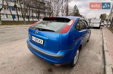 Хэтчбек Ford Focus 2006 в 