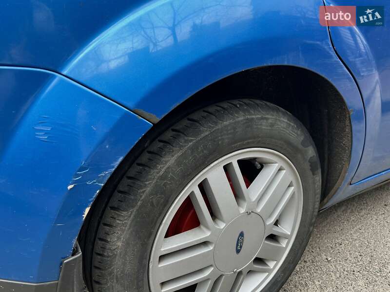 Хэтчбек Ford Focus 2006 в Киеве фото 32 Хэтчбек Ford Focus 2006 в Киеве