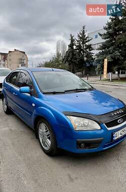 Хэтчбек Ford Focus 2006 в 