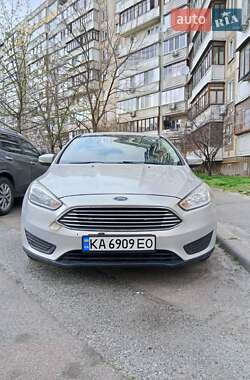 Седан Ford Focus 2016 в 