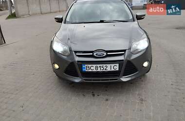 Хэтчбек Ford Focus 2013 в 